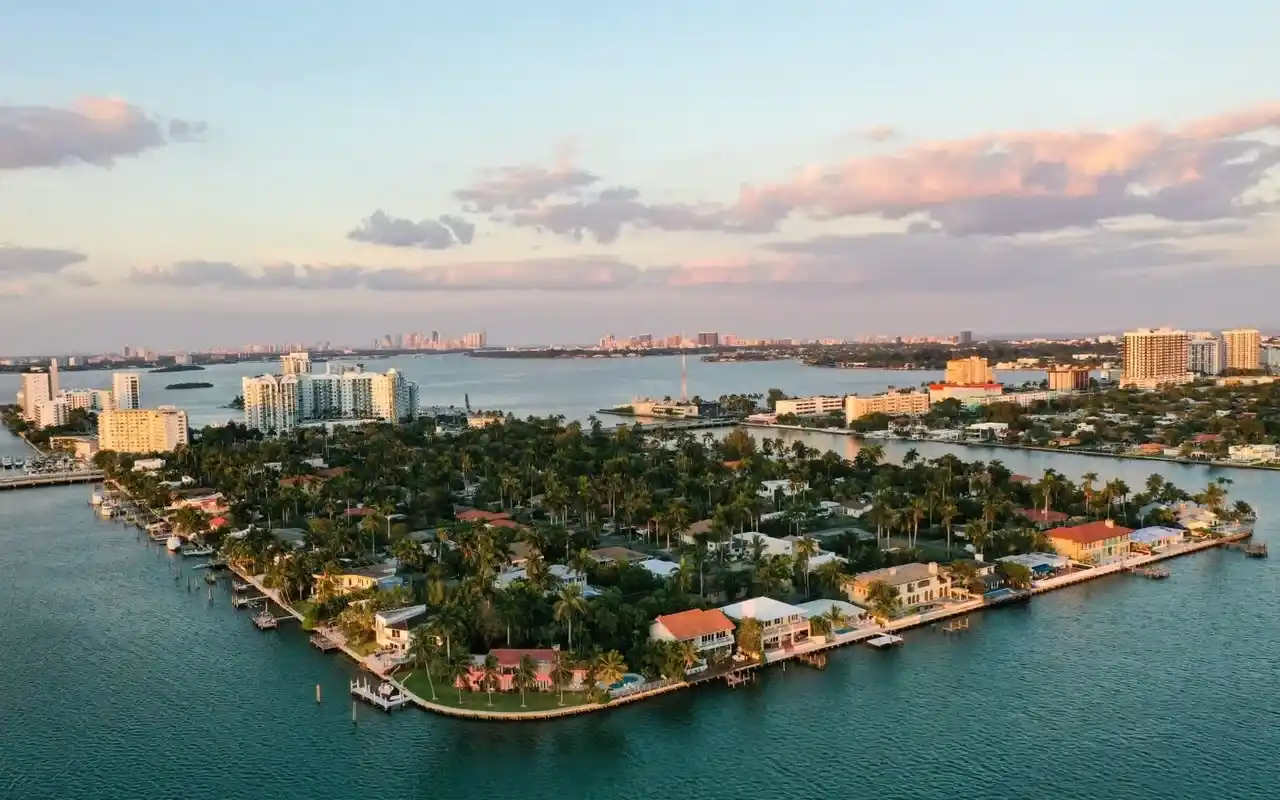 North Bay Village neighborhood in Miami